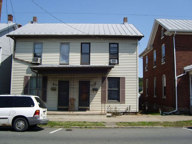 456 N  4th St, Newport, PA 17074