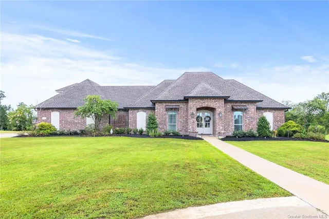 1783 Deerfield Dr, Lake Charles, LA 70611
