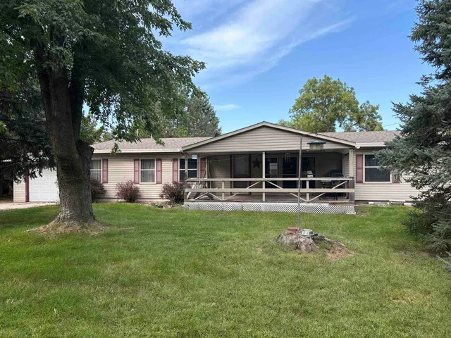 207 N  Armada St, Miller, NE 68858
