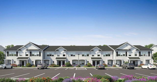 1000 Sutton Ct #14, Patchogue, NY 11772