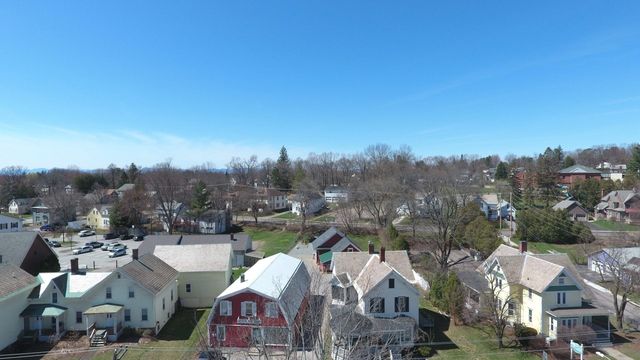 16-18 Lincoln Street, Essex Junction, VT 05452