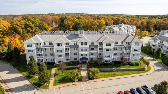 6 Sterling Hill Lane UNIT 613, Exeter, NH 03833