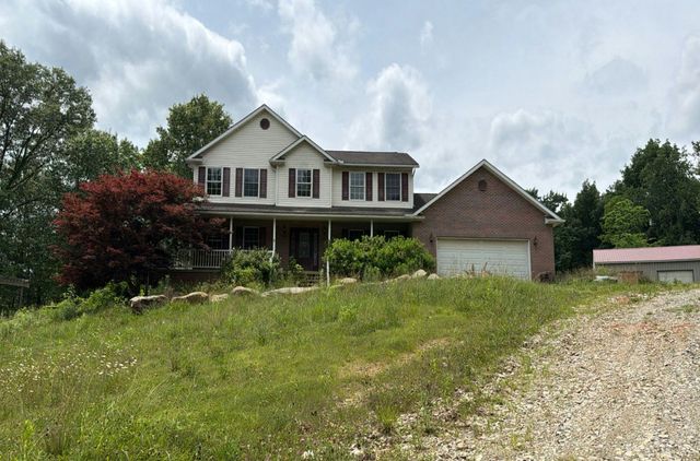2017 Warren Chapel Rd, Fleming, OH 45729