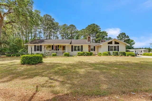 217 Albert Brady Rd, Lenox, GA 31637