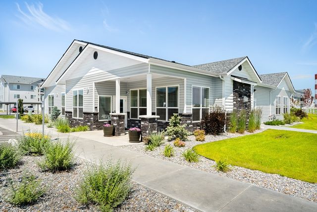 802 S  Garfield Rd #127ce1736, Airway Heights, WA 99001