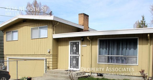 2516 NE 95th St, Seattle, WA 98115