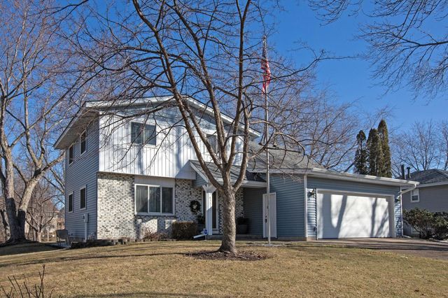 8331 Lower 208th St W, Lakeville, MN 55044