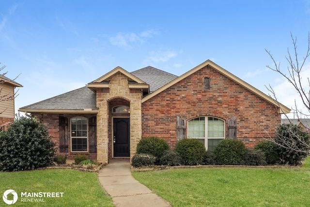 11128 SW 40th St, Mustang, OK 73064