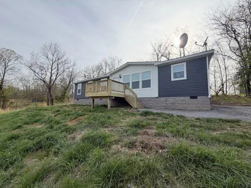 582 Richmond Hill Rd, Bedford, KY 40006
