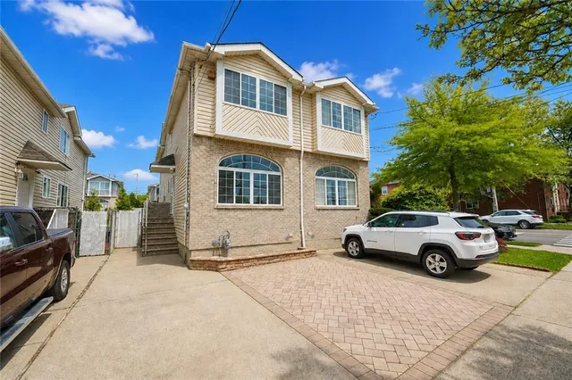 99 Freedom Ave, Staten Island, NY 10314
