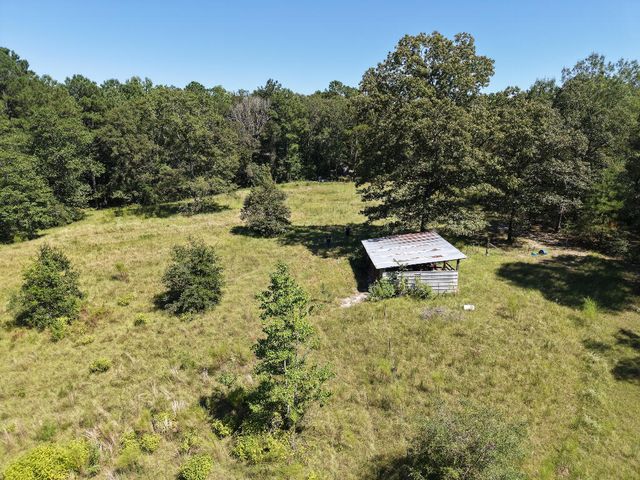 1069 Route 205 Frst, Laurel, MS 39443