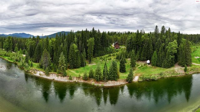 5359 Gleason McAbee Falls Rd, Priest River, ID 83856