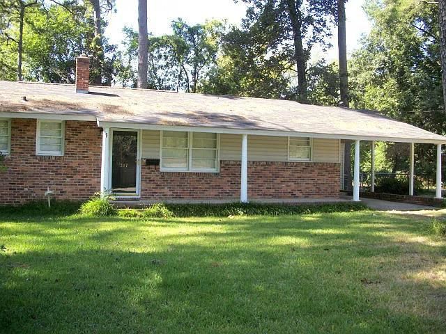 317 Knox Ave, Aiken, SC 29801