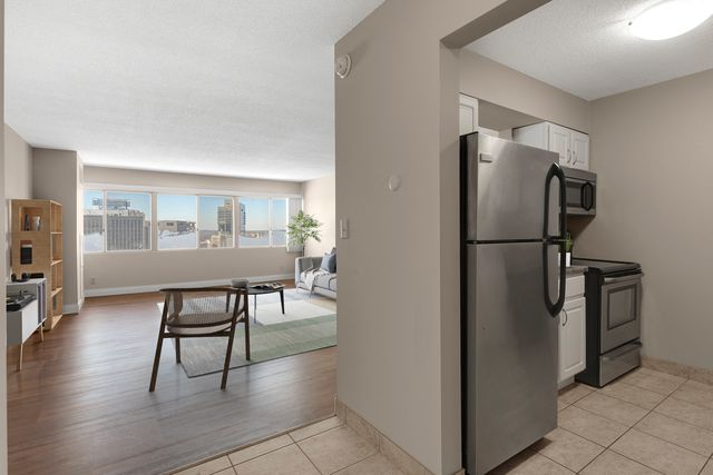 111 Kellogg Blvd E #608, Saint Paul, MN 55101