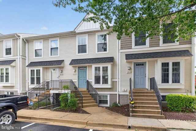 3812 9th Rd S #3812, Arlington, VA 22204