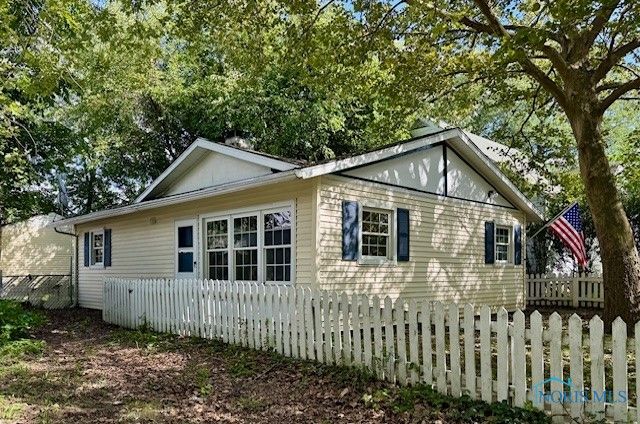 605 Wright Ave, Toledo, OH 43609
