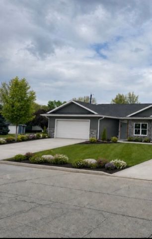 408 E  11th St, Washington, IA 52353
