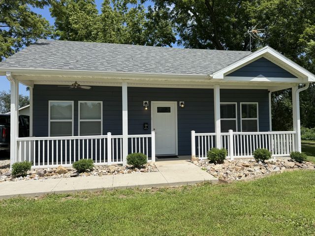 316 S  Main St, Fayette, MO 65248