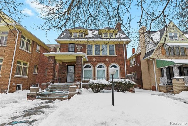2956 Webb St, Detroit, MI 48206