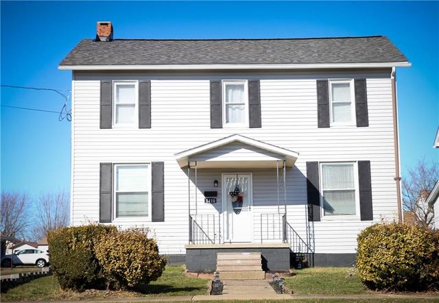 1410 W  Crawford Ave, Connellsville, PA 15425