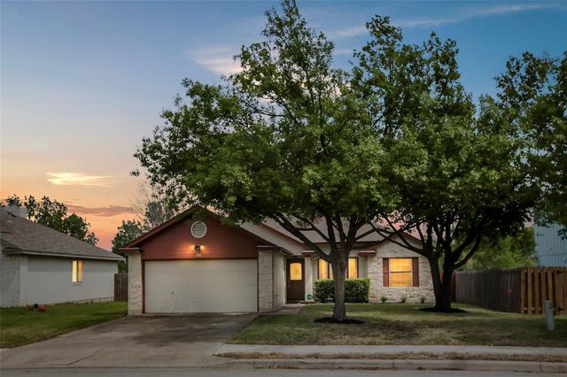 206 Meadowside Dr, Hutto, TX 78634