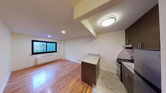50 Prince St #5B, New York, NY 10012
