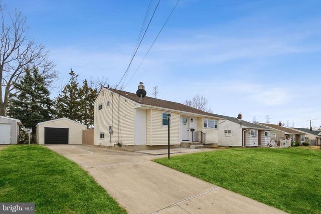 7434 Baxter Ave, Pennsauken, NJ 08109