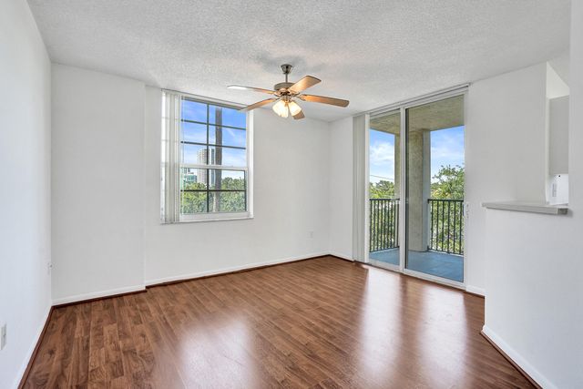 520 SE 5 Avenue #1203, Fort Lauderdale, FL 33301