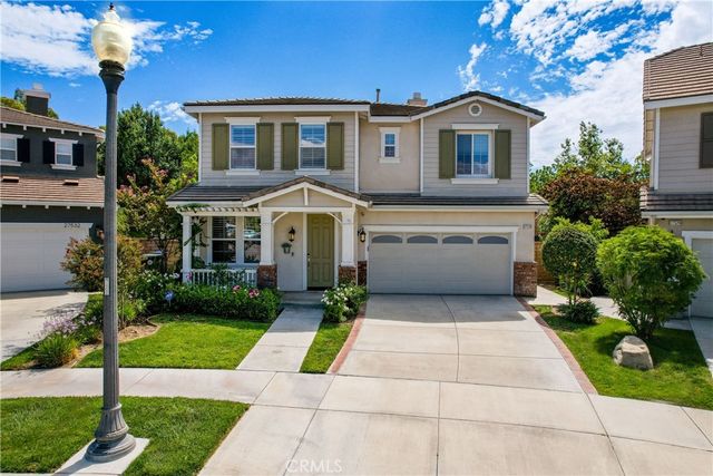 27528 Weeping Willow Dr, Valencia, CA 91354