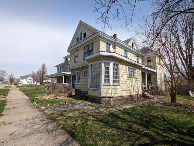 546 N  Perkins St, Rushville, IN 46173