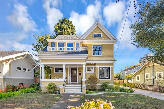 333 Waverley St, Palo Alto, CA 94301