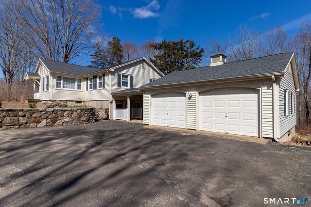 140 West Street, Columbia, CT 06237
