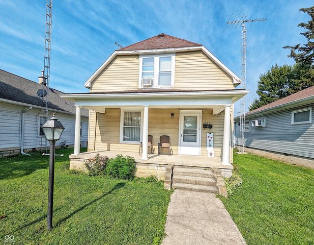 1105 N  Willow St, Rushville, IN 46173