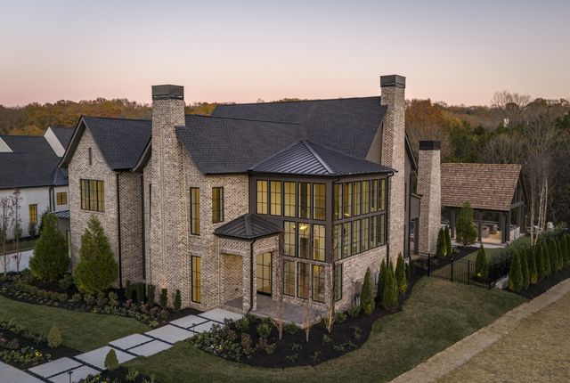 8388 Solstice Dr #17043, College Grove, TN 37046