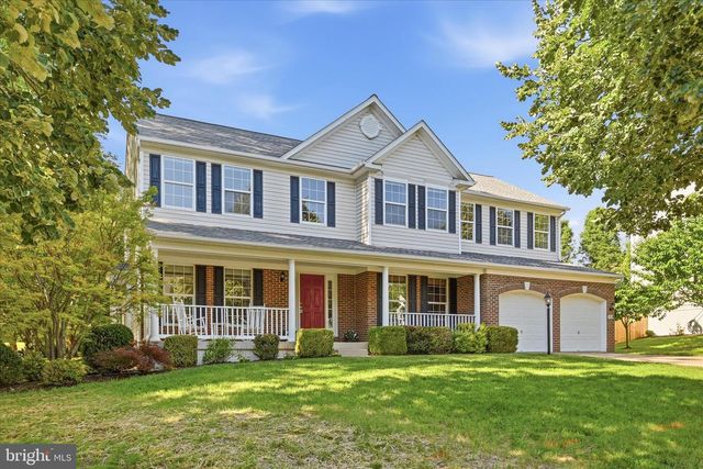 705 Wintergreen Dr, Purcellville, VA 20132