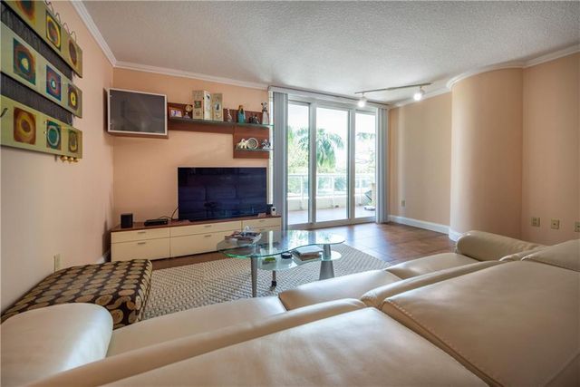 401 SW 4th Ave #203, Fort Lauderdale, FL 33315