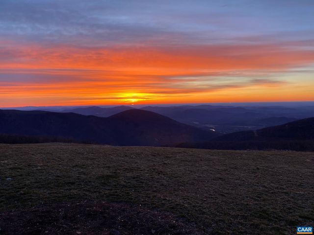 1610 Overlook, Wintergreen Resort, VA 22967