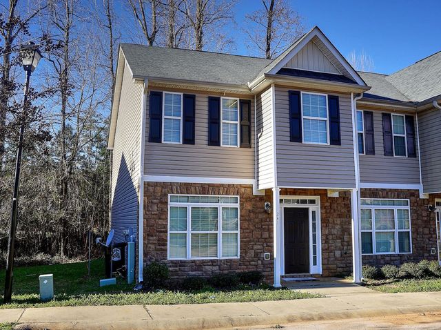 241 Timber Wolf Trl, Griffin, GA 30224