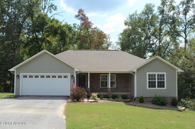 280 E  Deer Creek Dr, Crossville, TN 38571