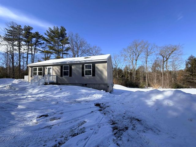 98 Ledge Hill Rd, Tuftonboro, NH 03816