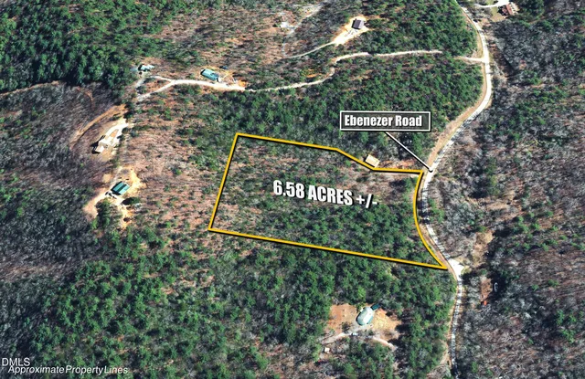 1 Ebenezer Rd #17-19, Murphy, NC 28906