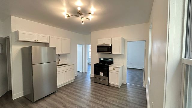 21-23 E  16th St #19M, Bayonne, NJ 07002