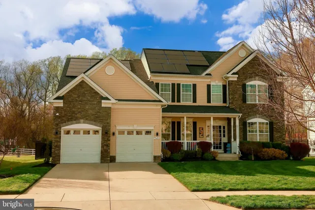 9607 Lormar Ln, Clinton, MD 20735