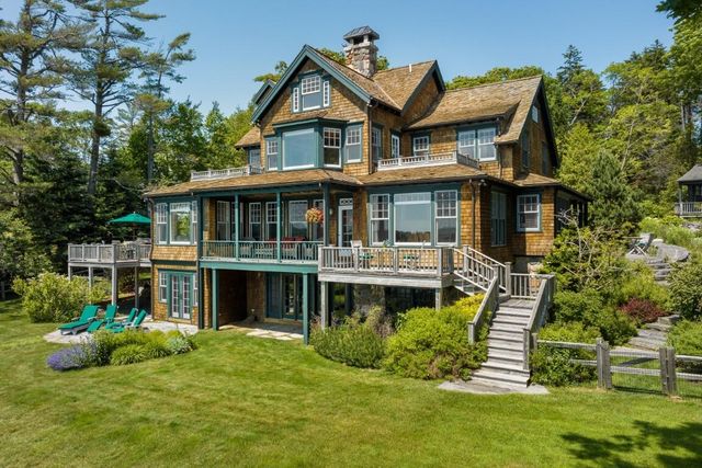 115 Paradise Point Road, East Boothbay, ME 04544