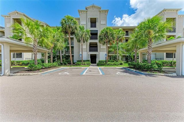 18008 GAWTHROP DRIVE #302, Bradenton, FL 34211