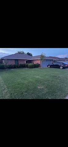2724 Southpark Ln, Fort Worth, TX 76133
