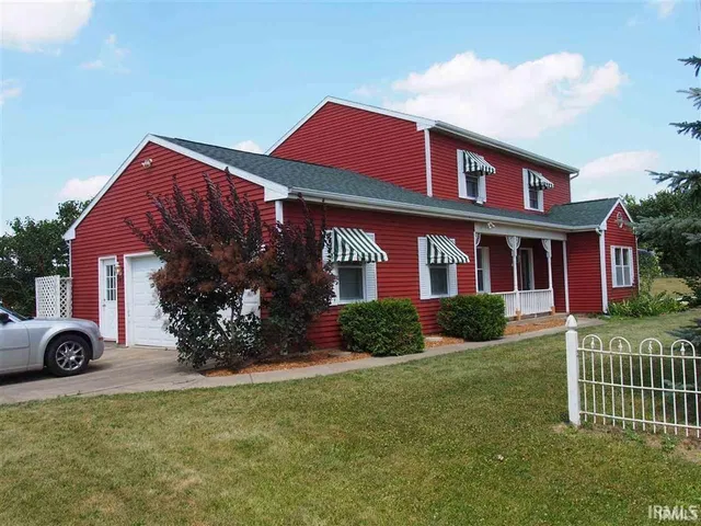 422 W  Gump Rd, Fort Wayne, IN 46845