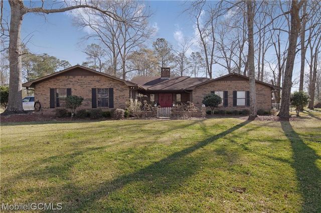 19550 N  5th St, Citronelle, AL 36522