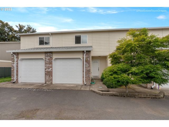 2239 Hawthorne St #14, Forest Grove, OR 97116
