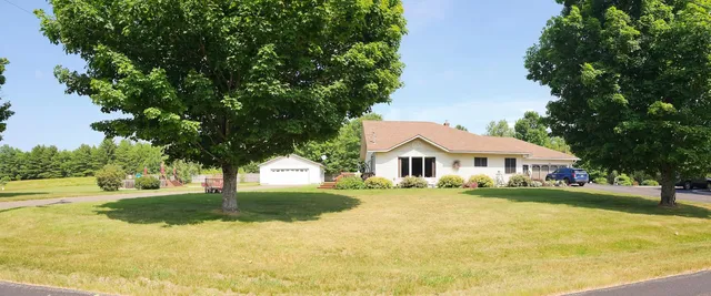 248 Lee Road, Lincoln, ME 04457